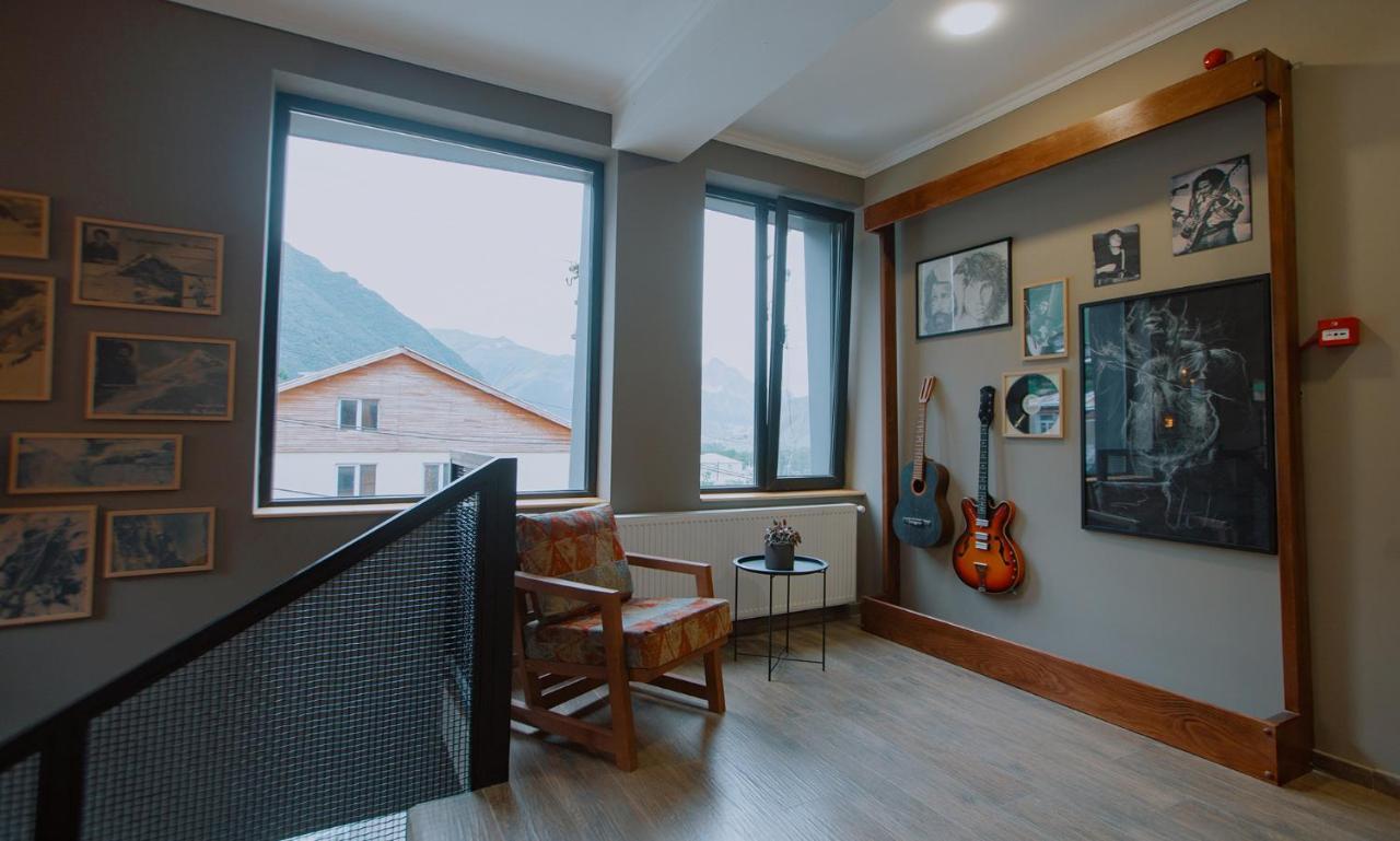 Northgate Hotel Kazbegi Exterior photo
